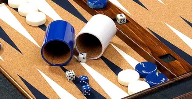 Backgammon Club at Shooters