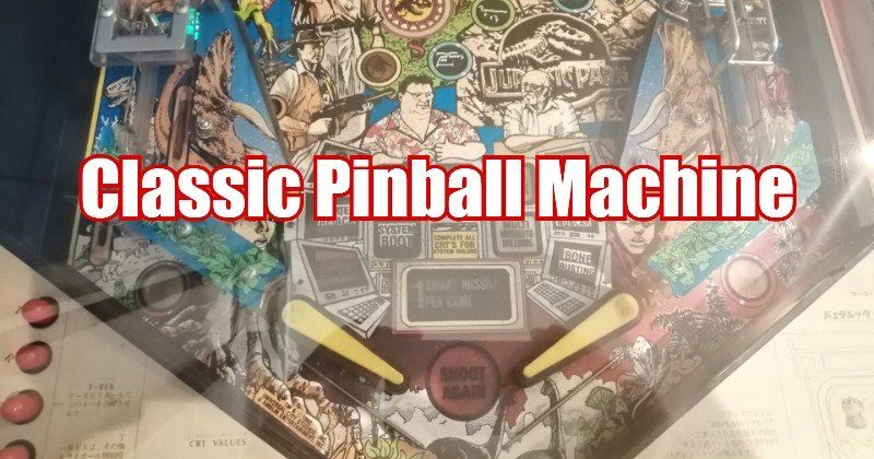 Máquina de Pinball Clássica