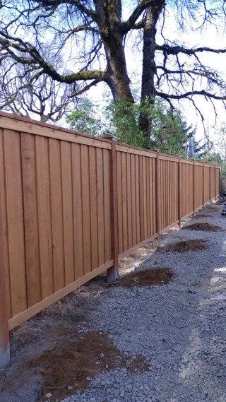 Simple wood fence - Vancouver, WA - DJ Fence Service