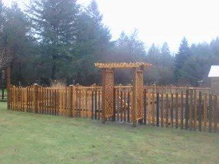 Gate pergola - Vancouver, WA - DJ Fence Service