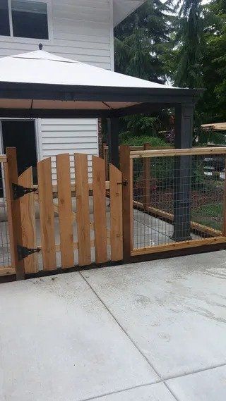 Wooden entry gate - Vancouver, WA - DJ Fence Service
