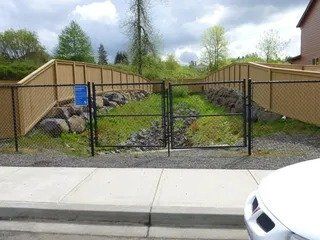 Property lawn fence - Vancouver, WA - DJ Fence Service