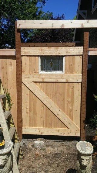 Back of stained glass gate - Vancouver, WA - DJ Fence Service