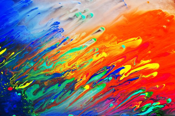 Acrylic vs oil painting: how to choose between acrylic paint