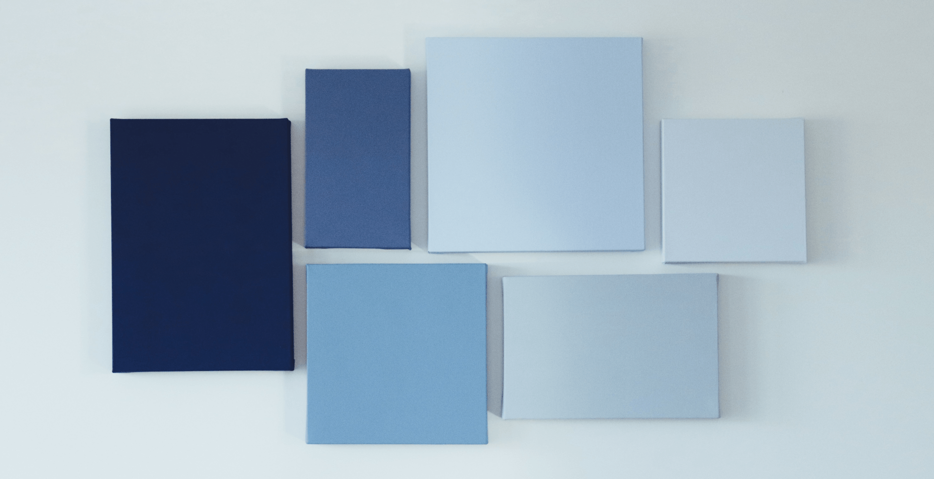 different sizes of plain blue palette canvas