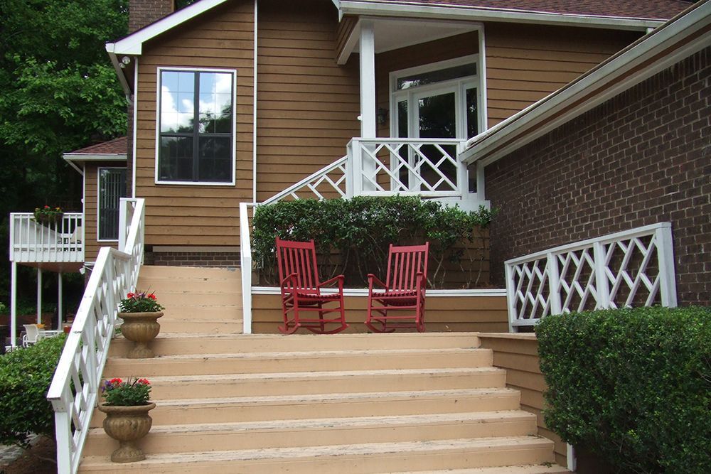 Brookhaven Front Porch & Stairs