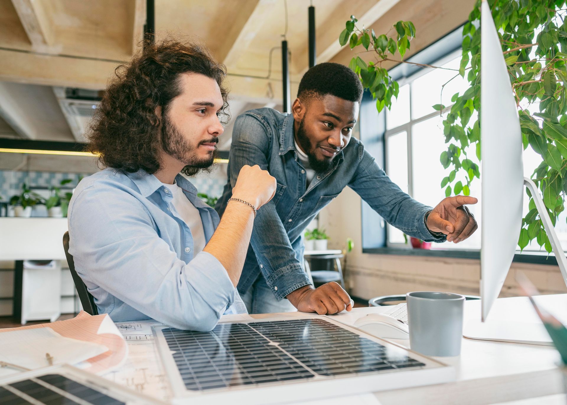 Quais os custos para operar uma empresa de energia solar
