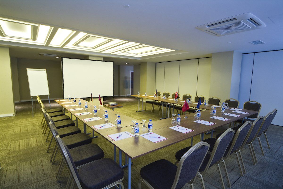 Innpera Hotel Taksim Meeting Room