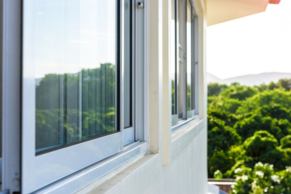 Sliding Window — Glaziers in Smithfield, QLD