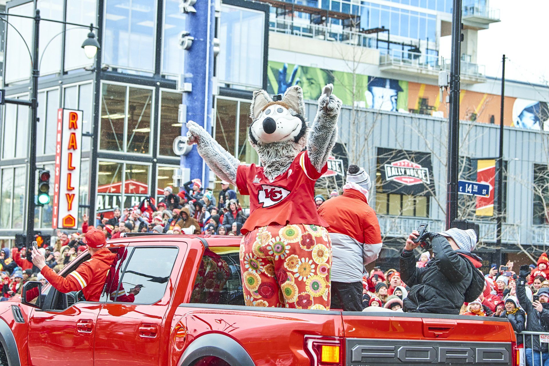 Jaikeb Lawrence - Photographer - Chiefs Superbowl Parade 2020 Kansas City