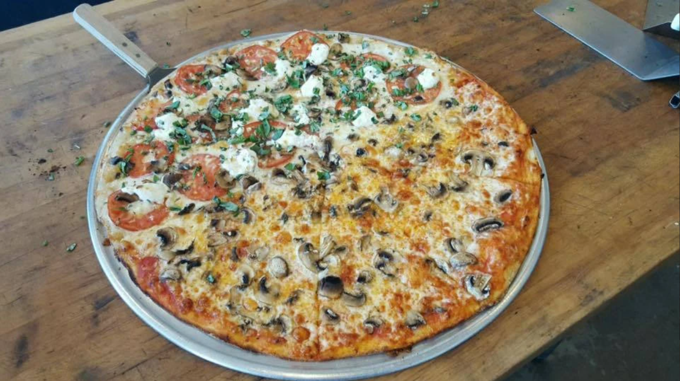 Italian Pizzeria l Siesta Key, FL l IL Panificio