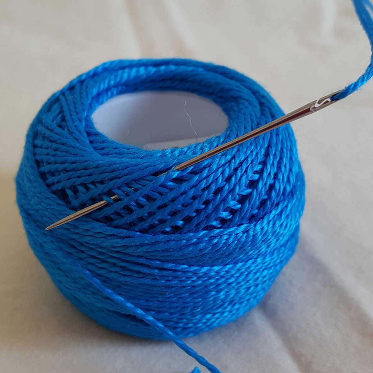 Spiral Eye - Size 22 Chenille