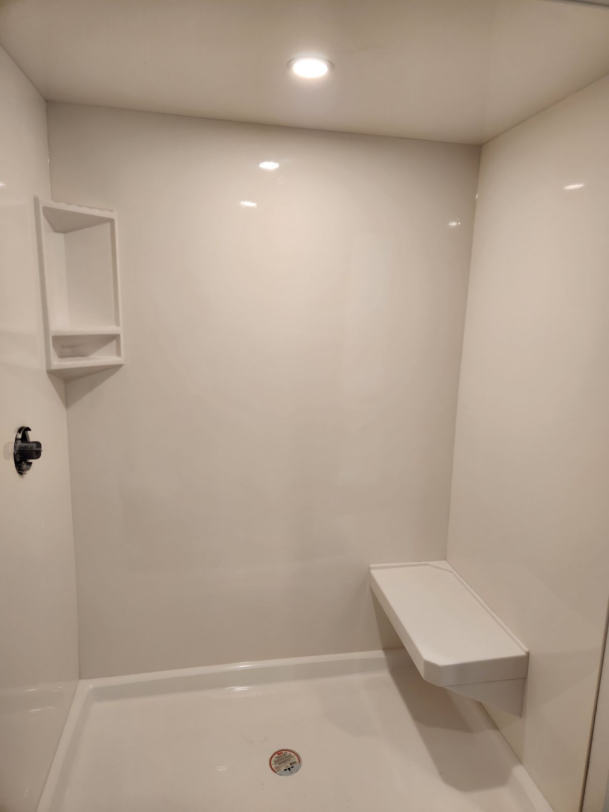 Onyx shower system, lid and walls