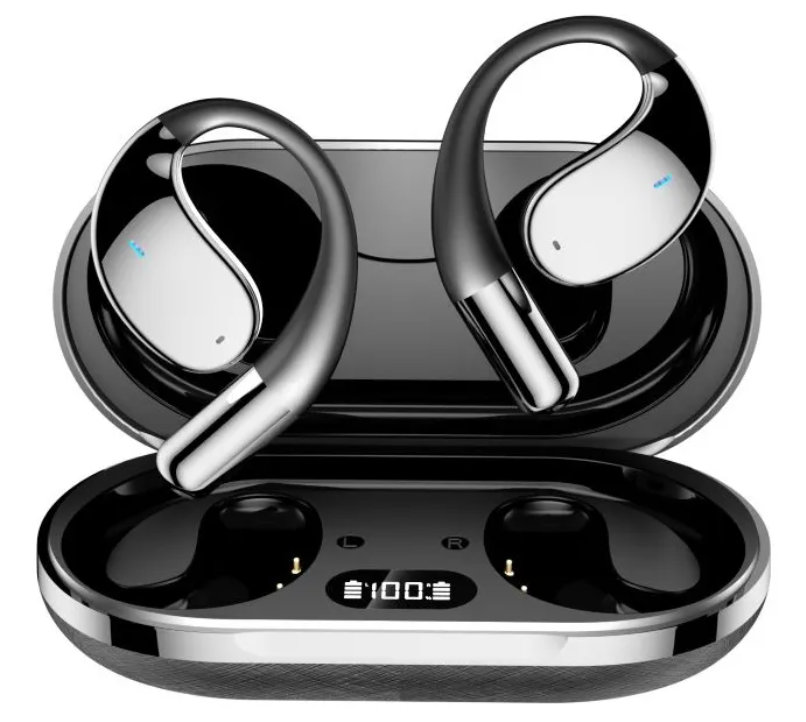 Juego de auriculares inalámbricos con estuche de carga, color plateado y negro, con pantalla digital que muestra la duración de la batería.