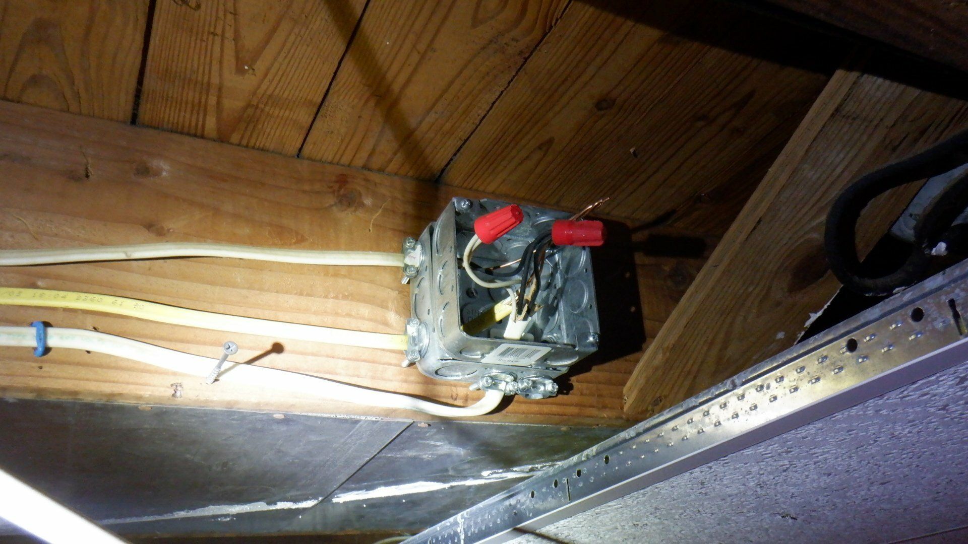 Power Outlet — Albany, NY — Discovery Home Inspection