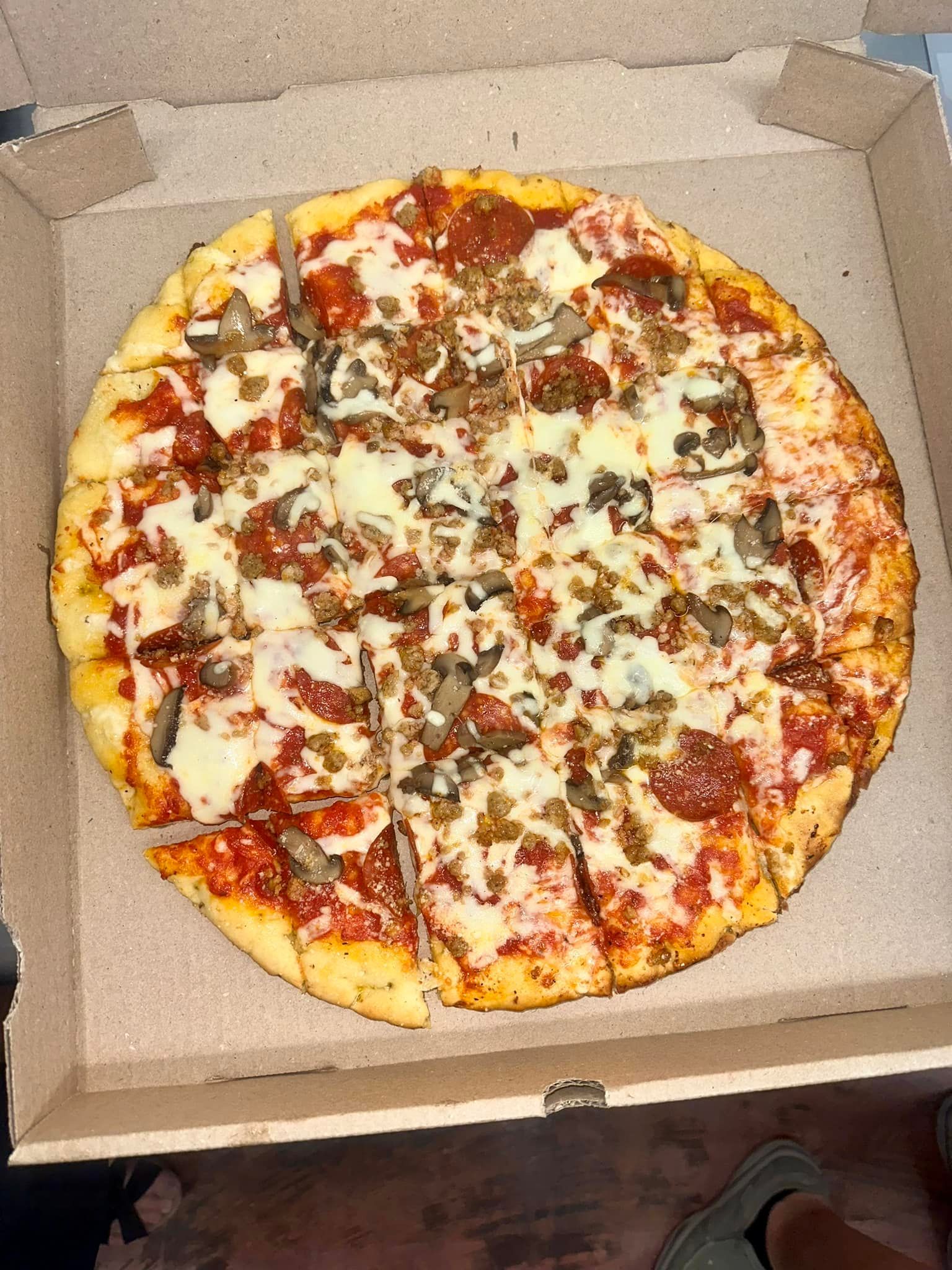 Large Pizza