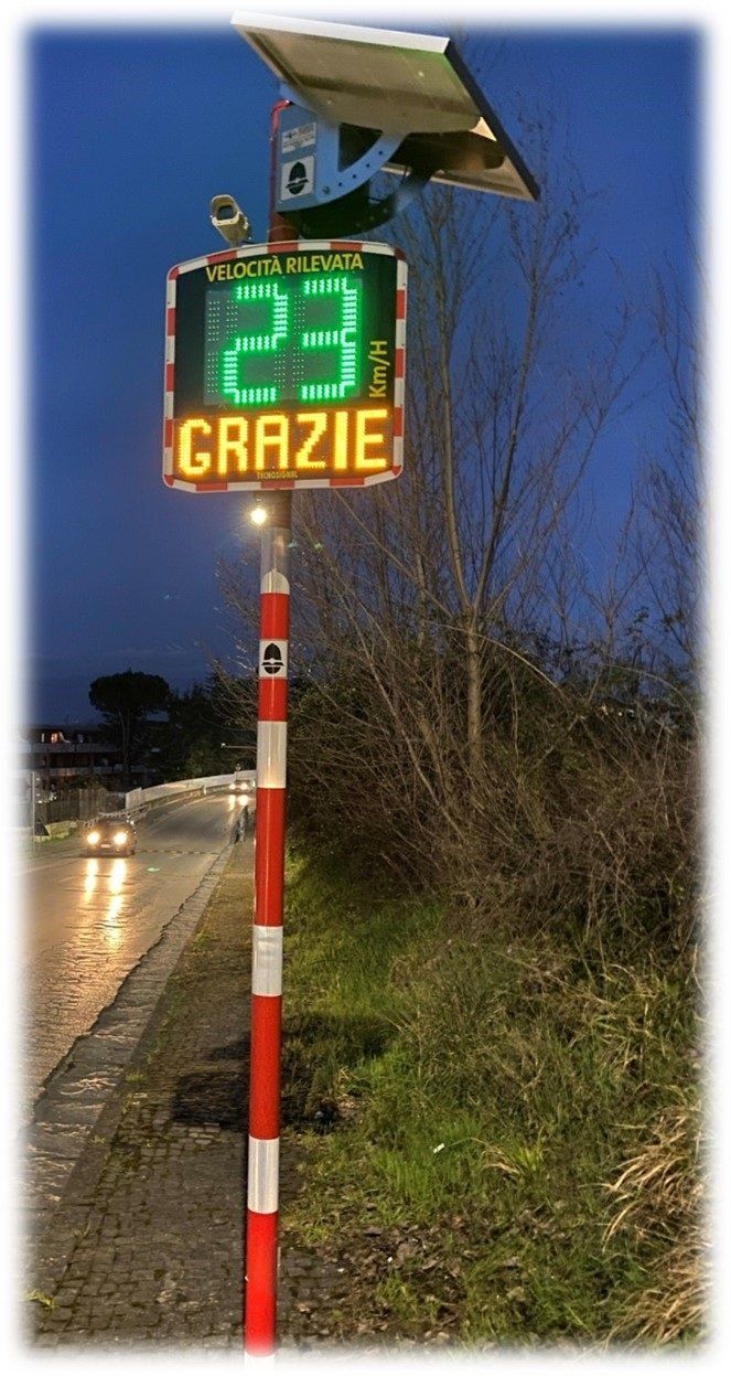 Rilevatore velocità stradale