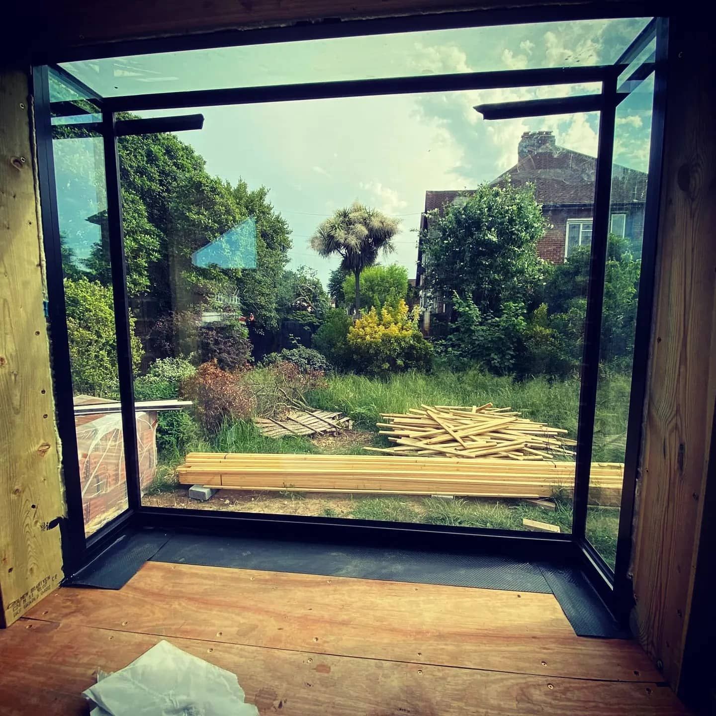 internal of oriel bay window / glass box