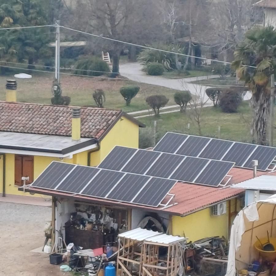 Impianto fotovoltaico su vasca grecata  6-5 kw Basaldella Udine