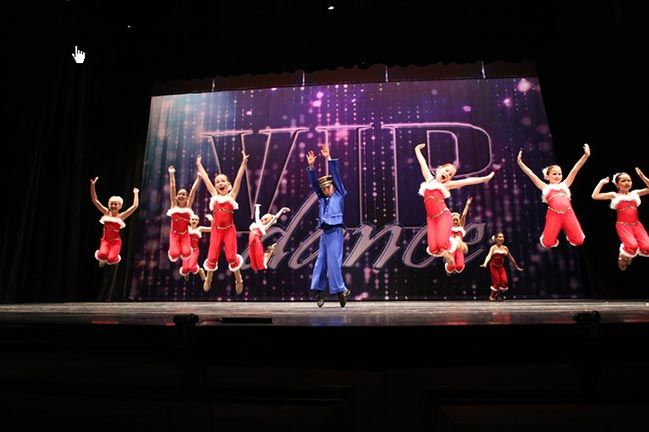 Christmas Themed Ballet Dance - Dance Academy in Monroeville, PA