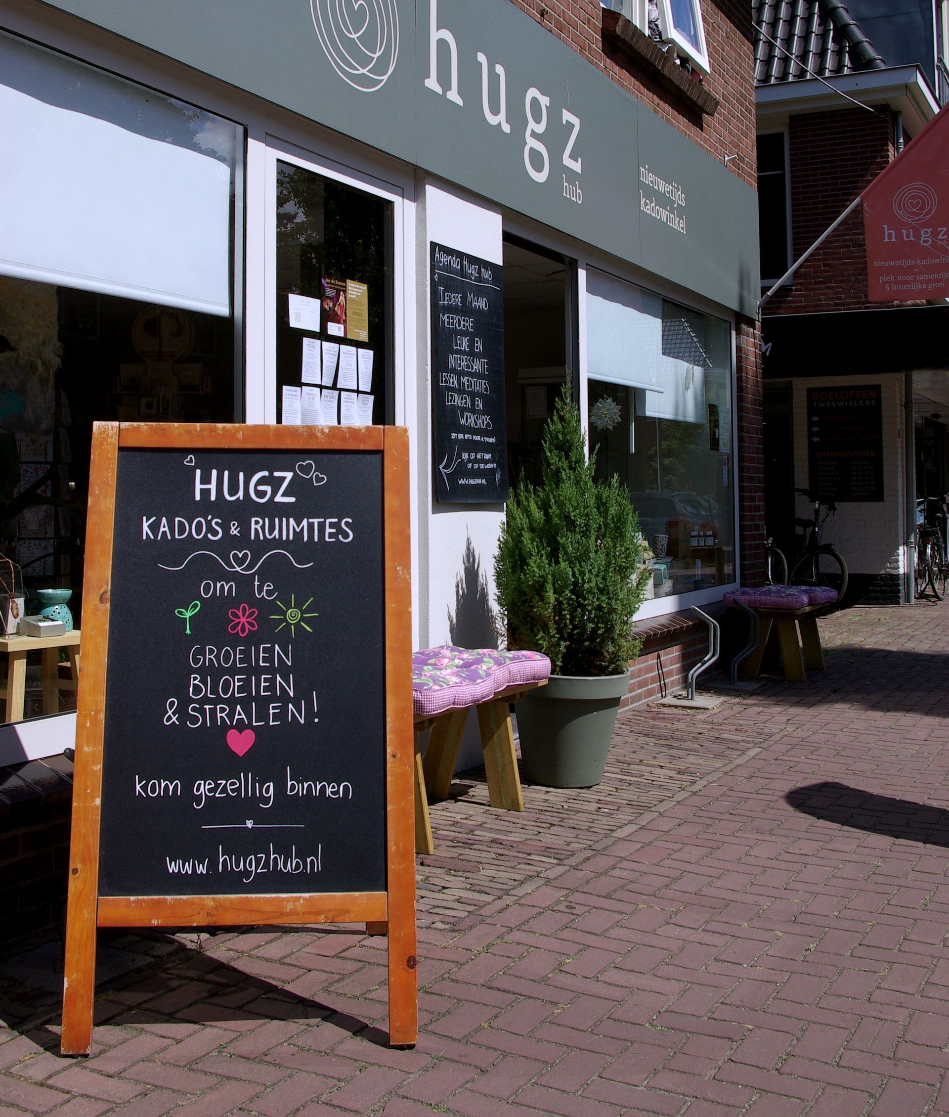hugz hub winkel in het centrum van Zelhem