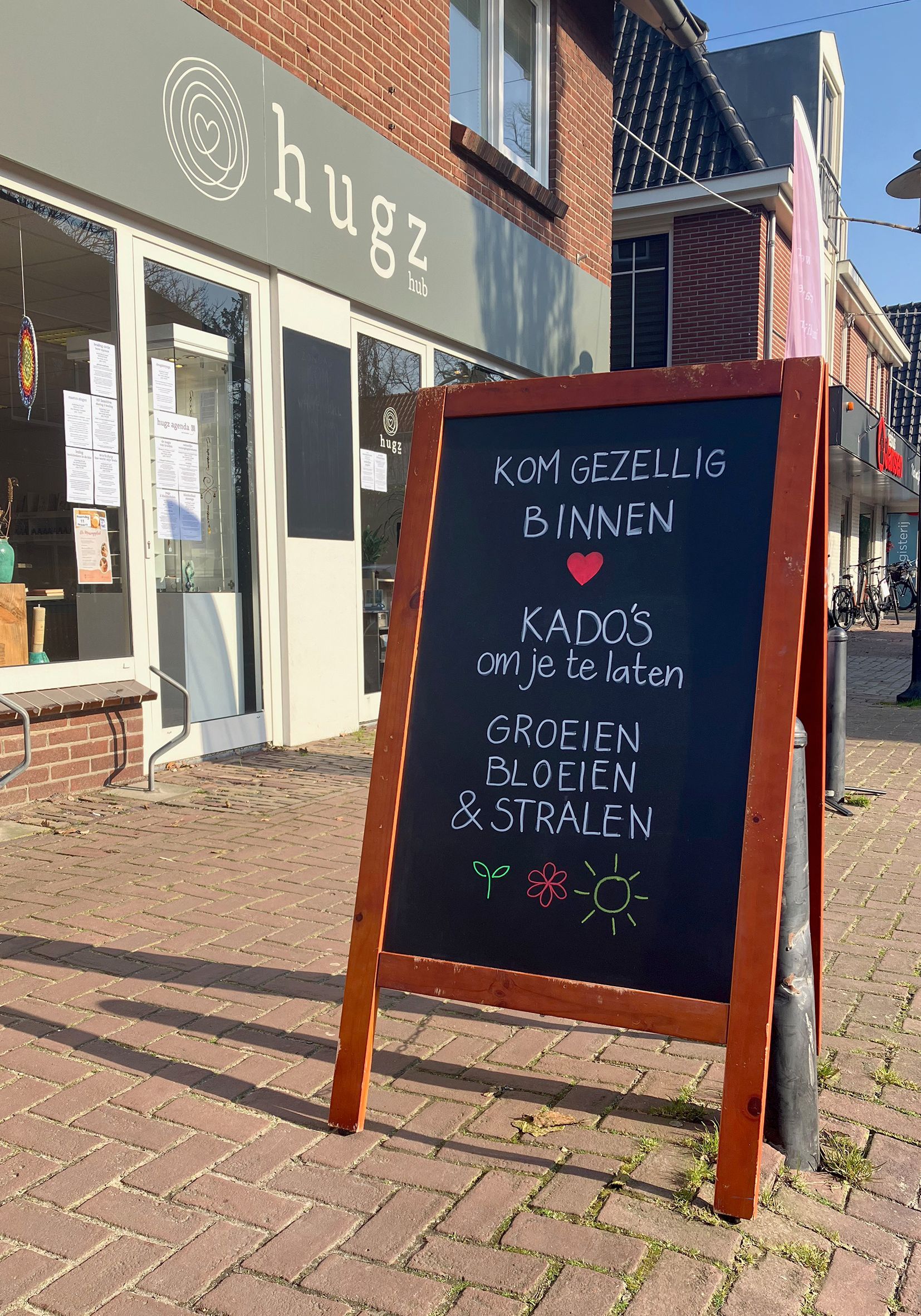 hugz hub winkel in het centrum van Zelhem