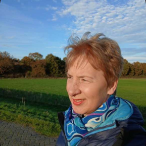 Beate Nollen