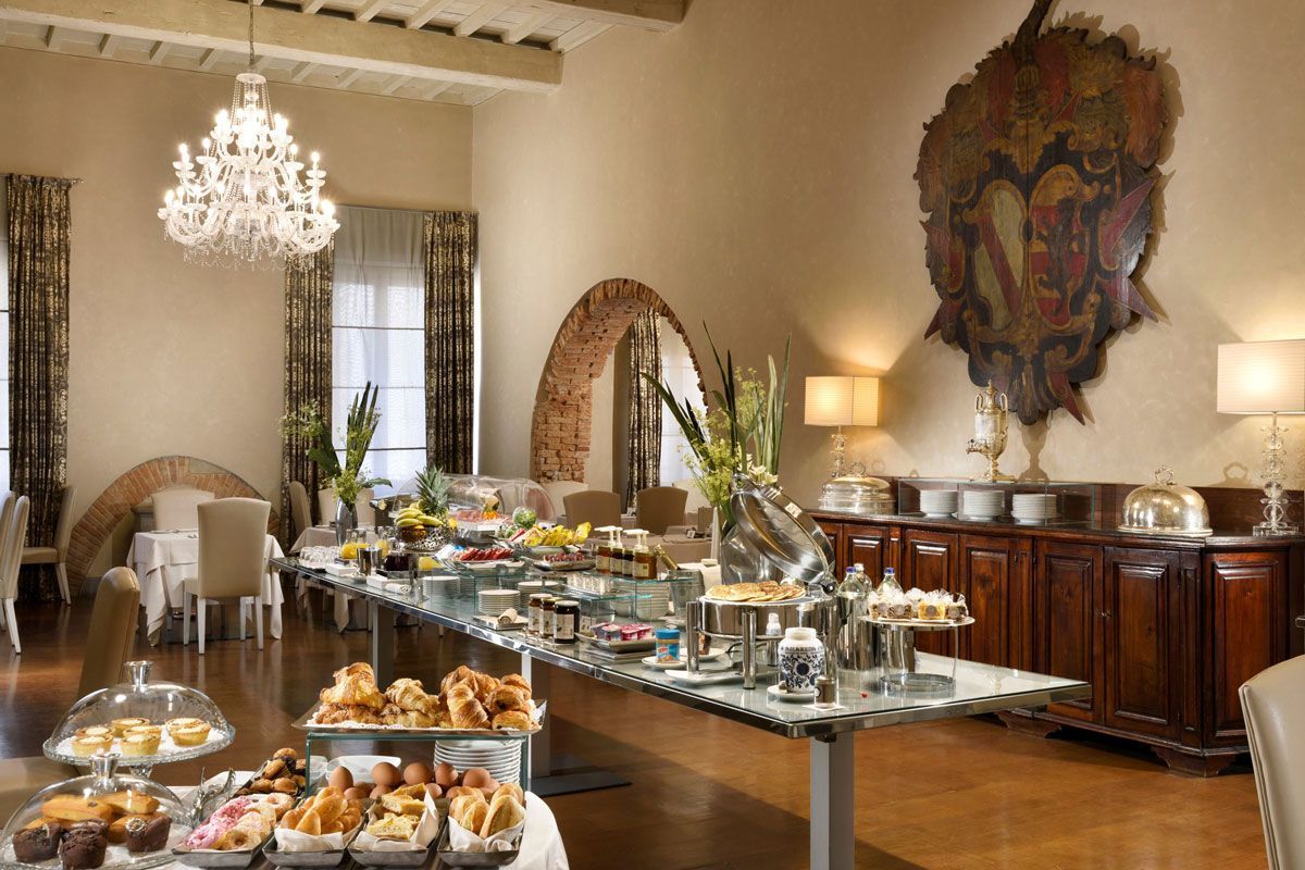 breakfast at Hotel Brunelleschi