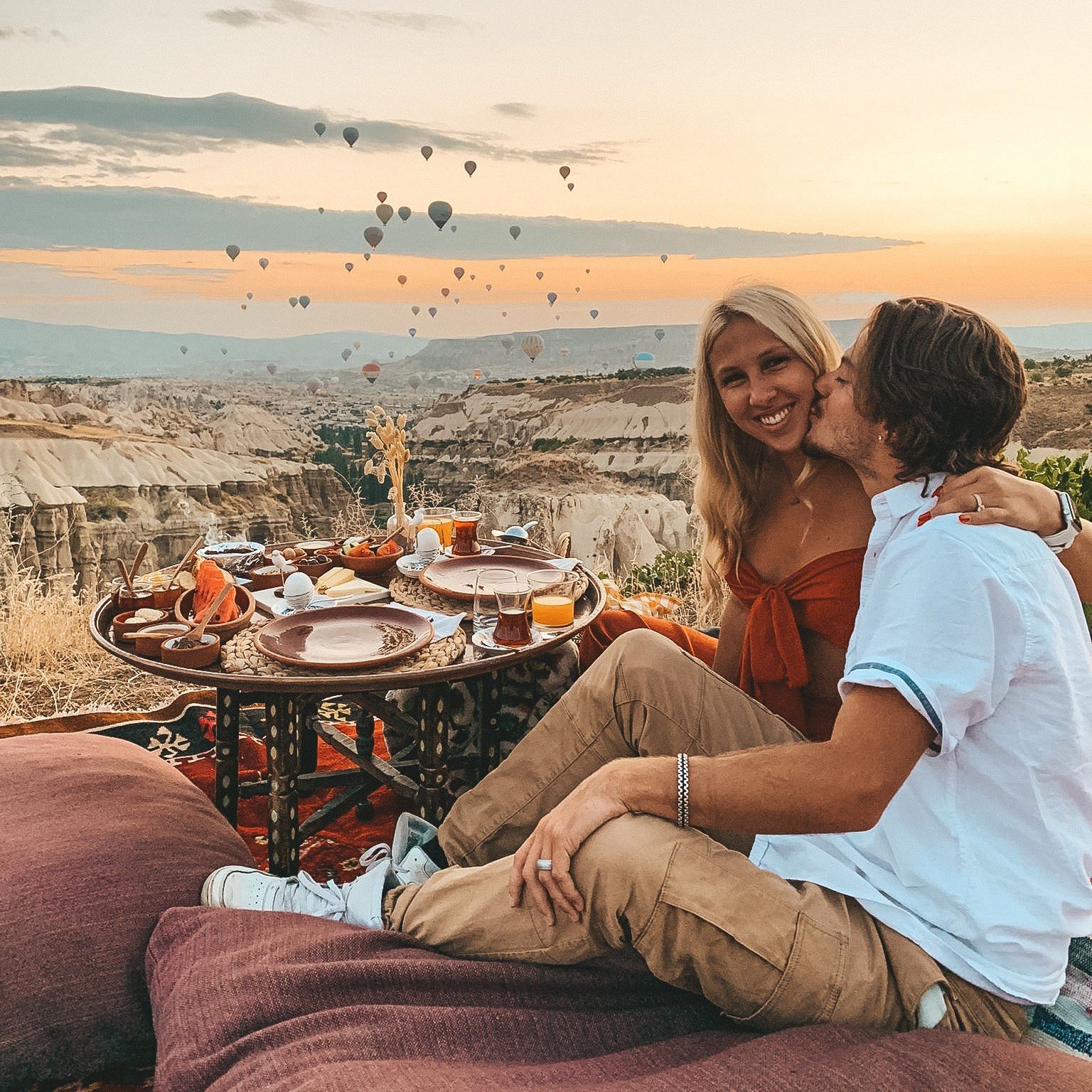 sunrise breakfast in Pigeon Valley