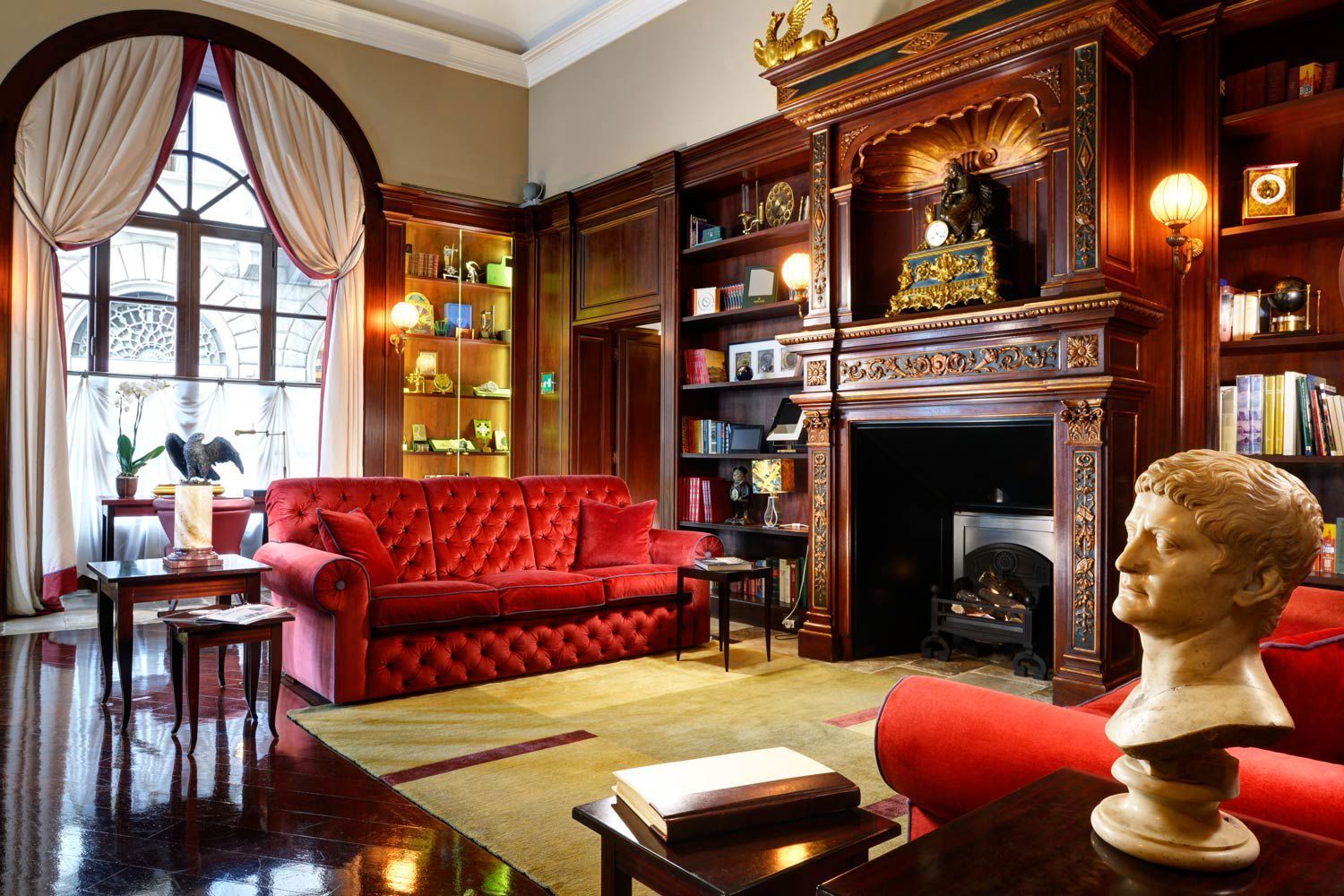 sitting area at Hotel L'Orologio Florence