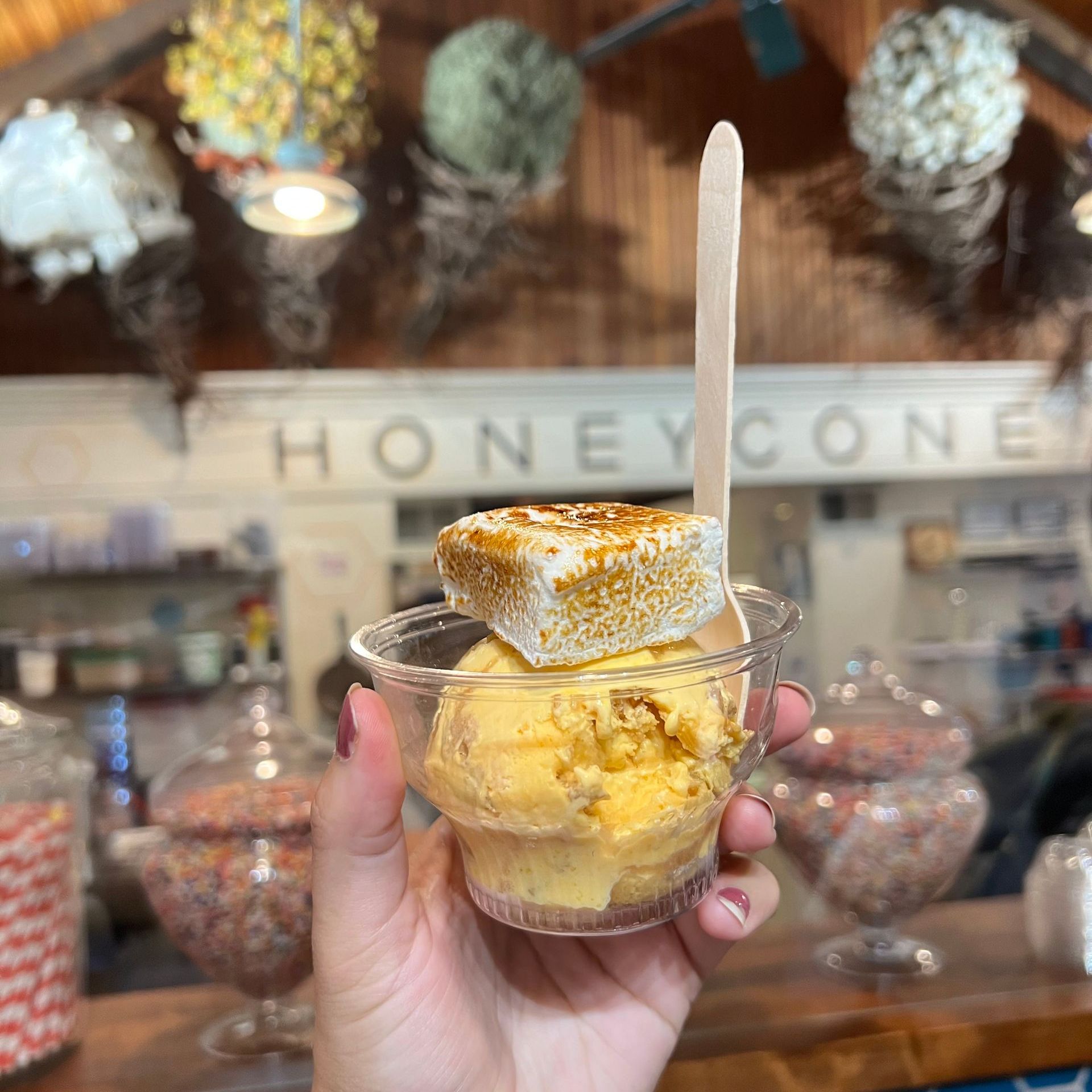 ice cream from honeycone in chester, ct