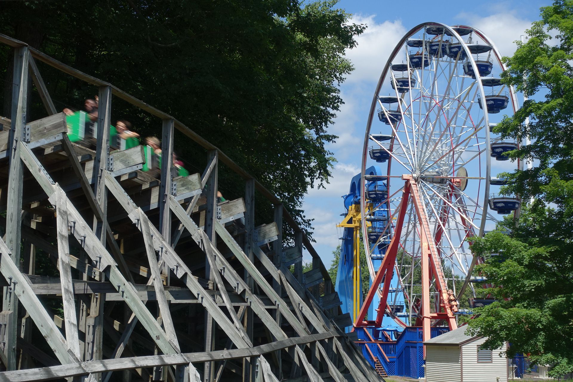 lake compounce