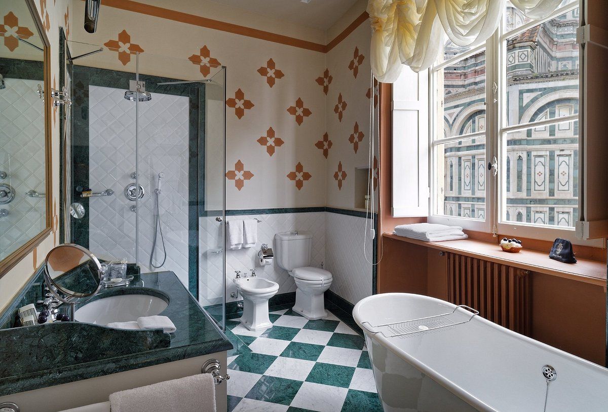 bathroom at Palazzo Niccolini al Duomo