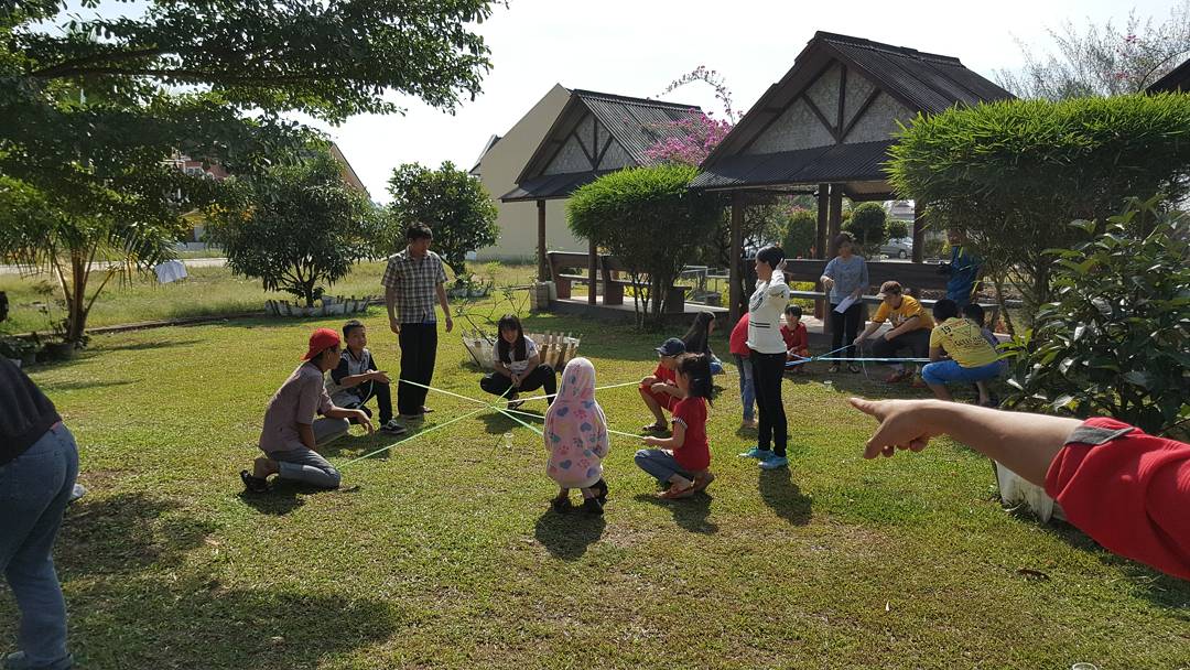 sunday school anak sekolah maitreyawira palembang