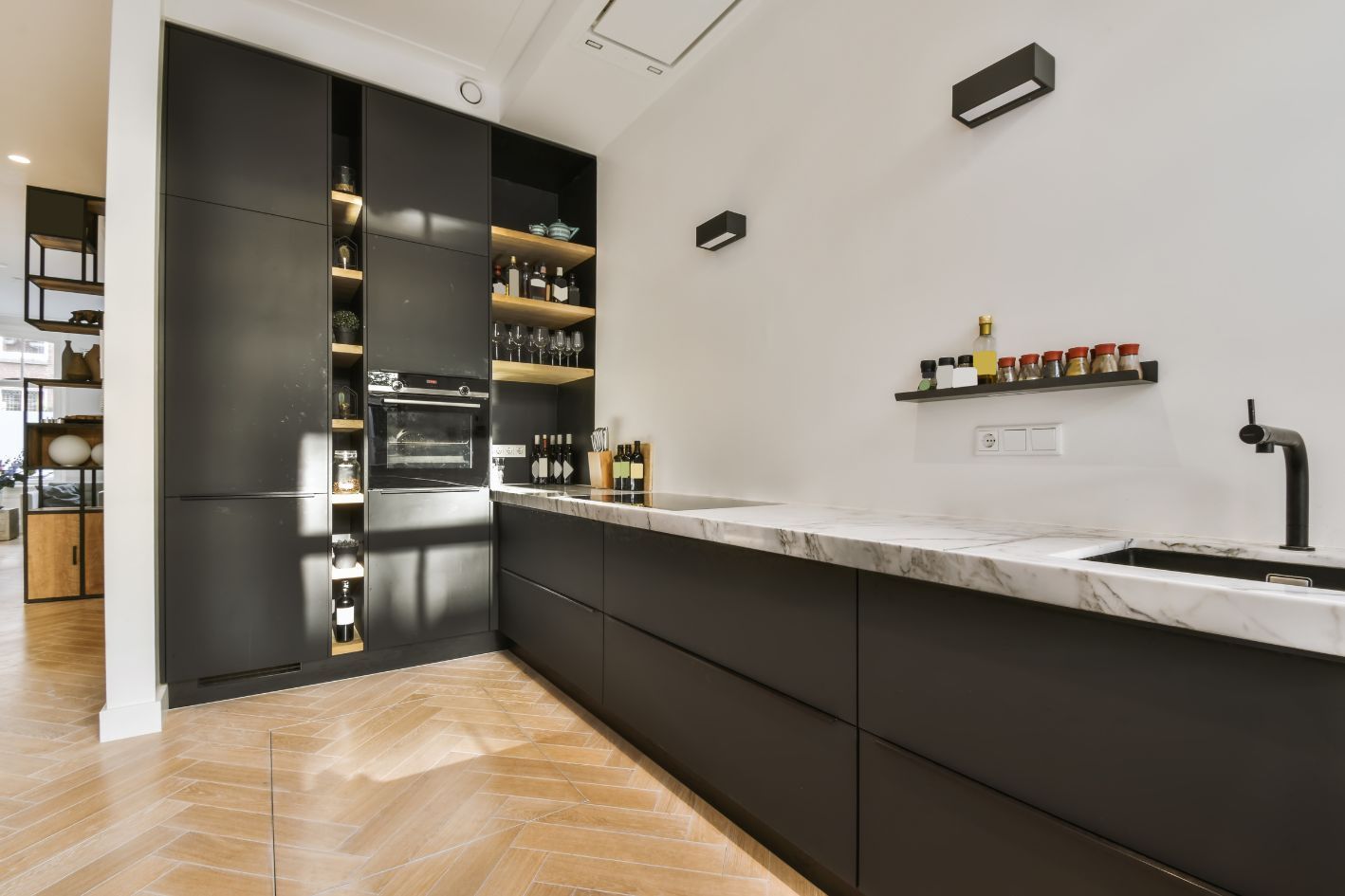 Bespoke black kitchen cabinets in Brighton and Hove.