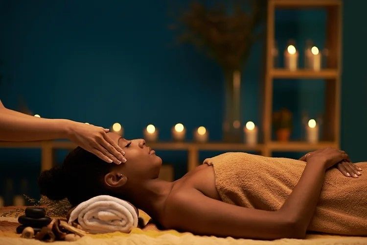  Woman Getting A Massage In A Spa - Clarksburg, MD - Ellis -Lopez Travel Partners Benefit LLC