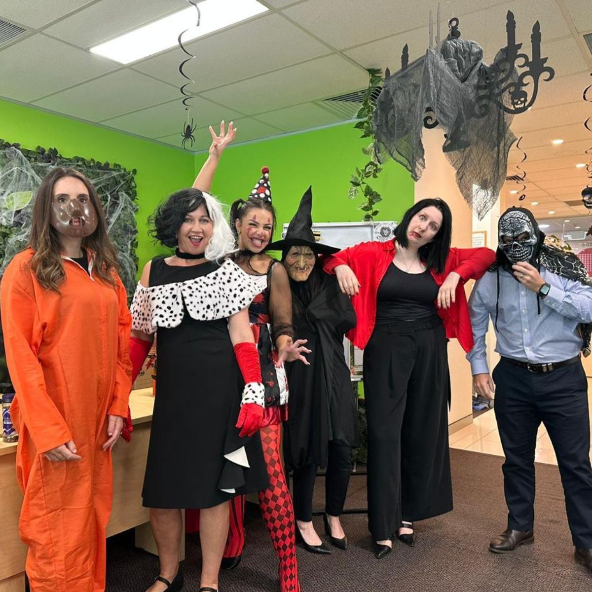 A group of people are having a video call on a computer screen.