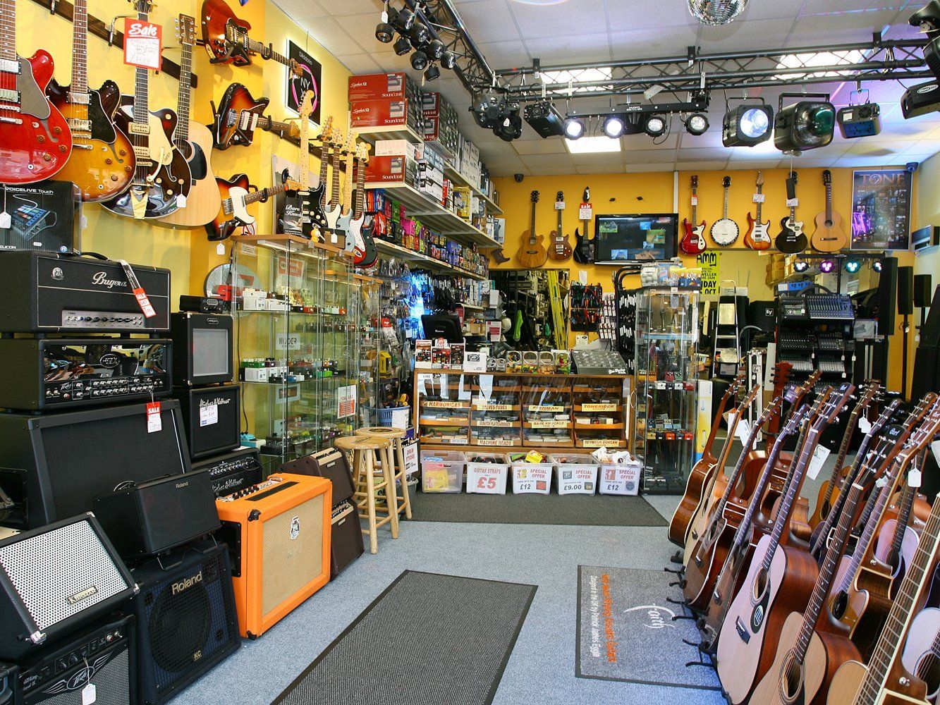 Musical instrument shop in Belfast