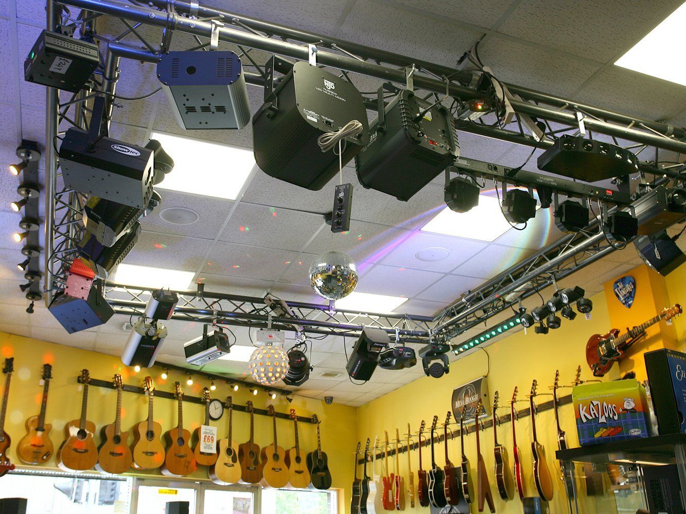 Musical instrument shop in Belfast
