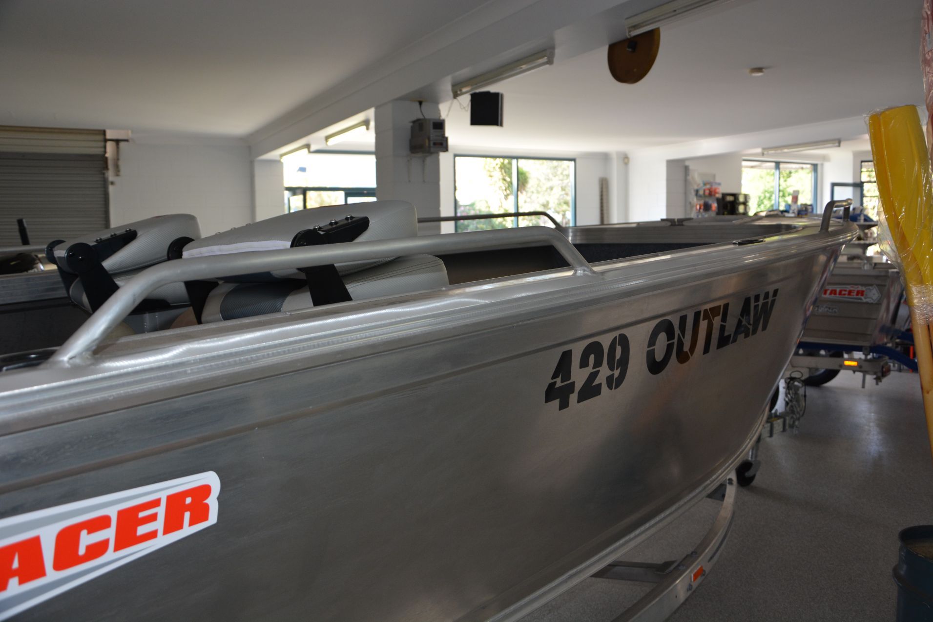 Stacer 429 Outlaw Tiller Steer — Boat Sales in Port Macquarie, NSW