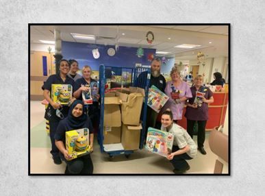 Managing director Scott Gallagher personally delivering toys RYBM sponsored to the local  hospitalised children, to bring some joy in the festive season.  This is an example of the CSR initiatives RYBM implements for  Charity and community benefit.