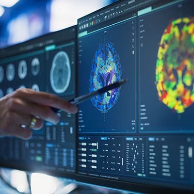 DR. ALEJANDRO STEPHENS - Tecnología médica de última generación