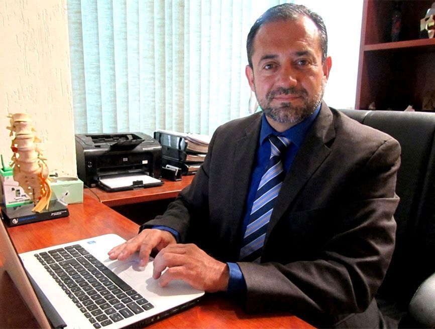 DR. ALEJANDRO STEPHENS - médico cirujano