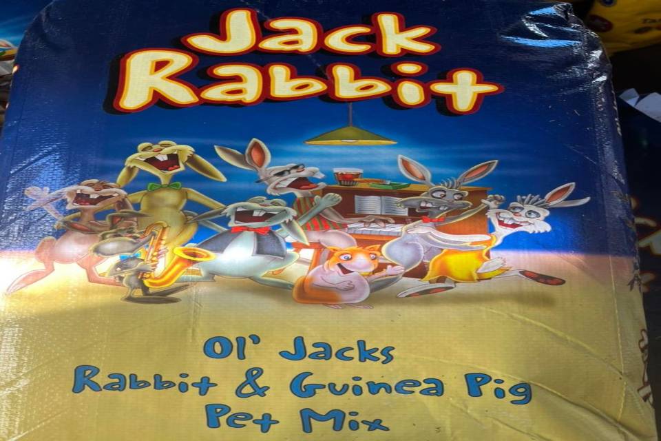 Healthy and Quality Pet Food for Your Pet in Parkes NSW