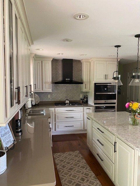 Beautiful Kitchen — Danville, IL — Creative Cabinets Pro Inc.