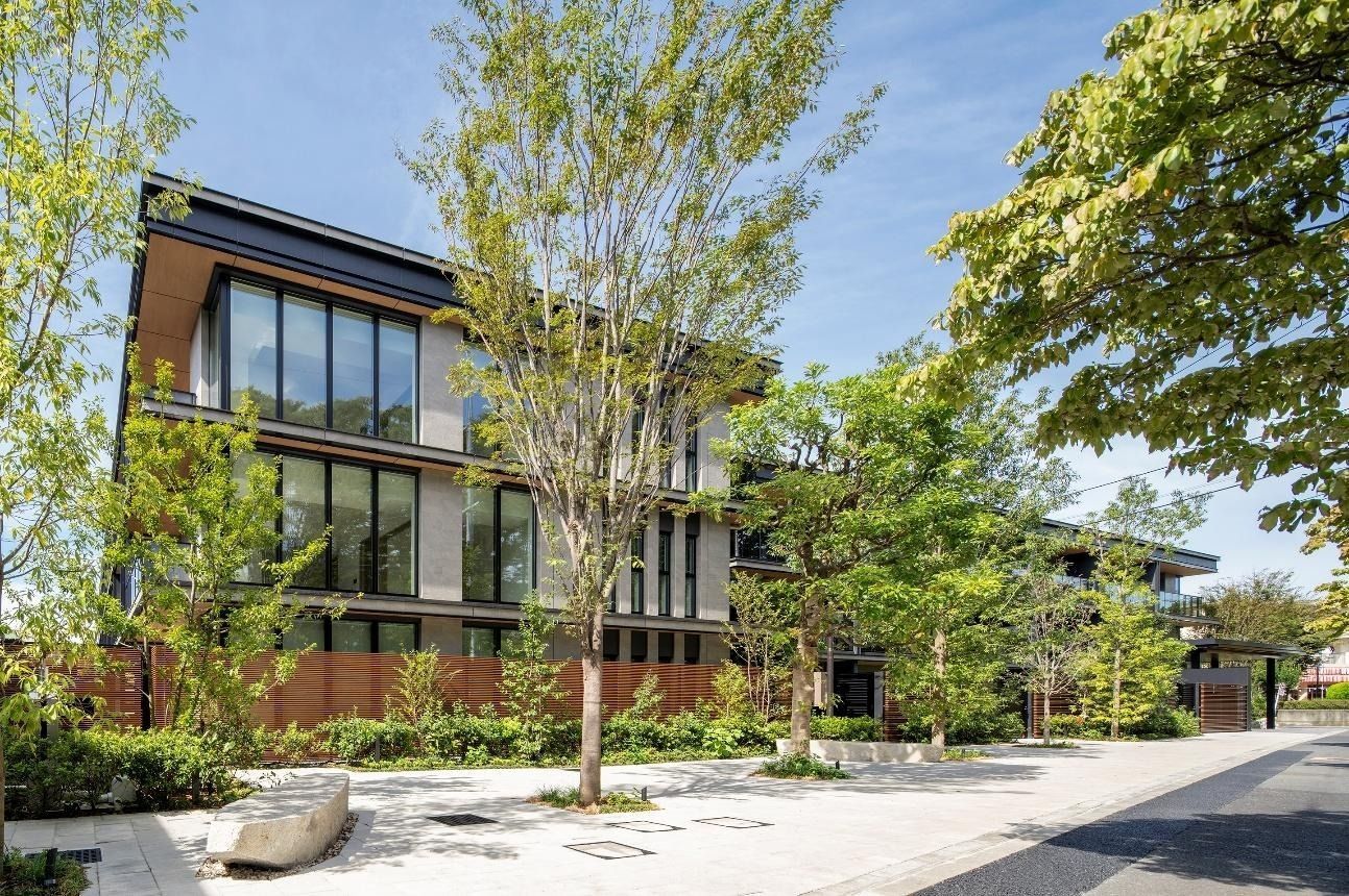 ザ・ライオンズ世田谷八幡山マンションの全景写真