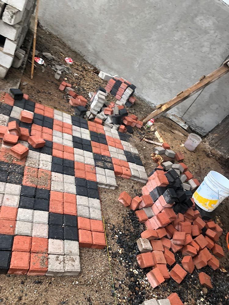 CONSTRUCCIÓN Y MANTENIMIENTO DEL BAJÍO