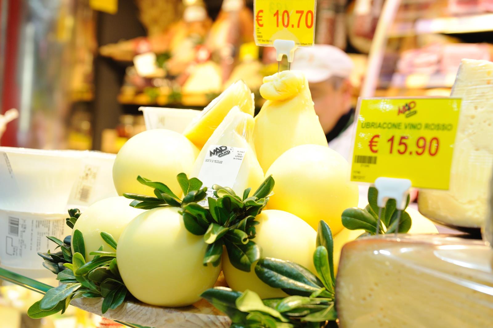 formaggi freschi in vendita