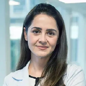 Enfª Adriana Dutra