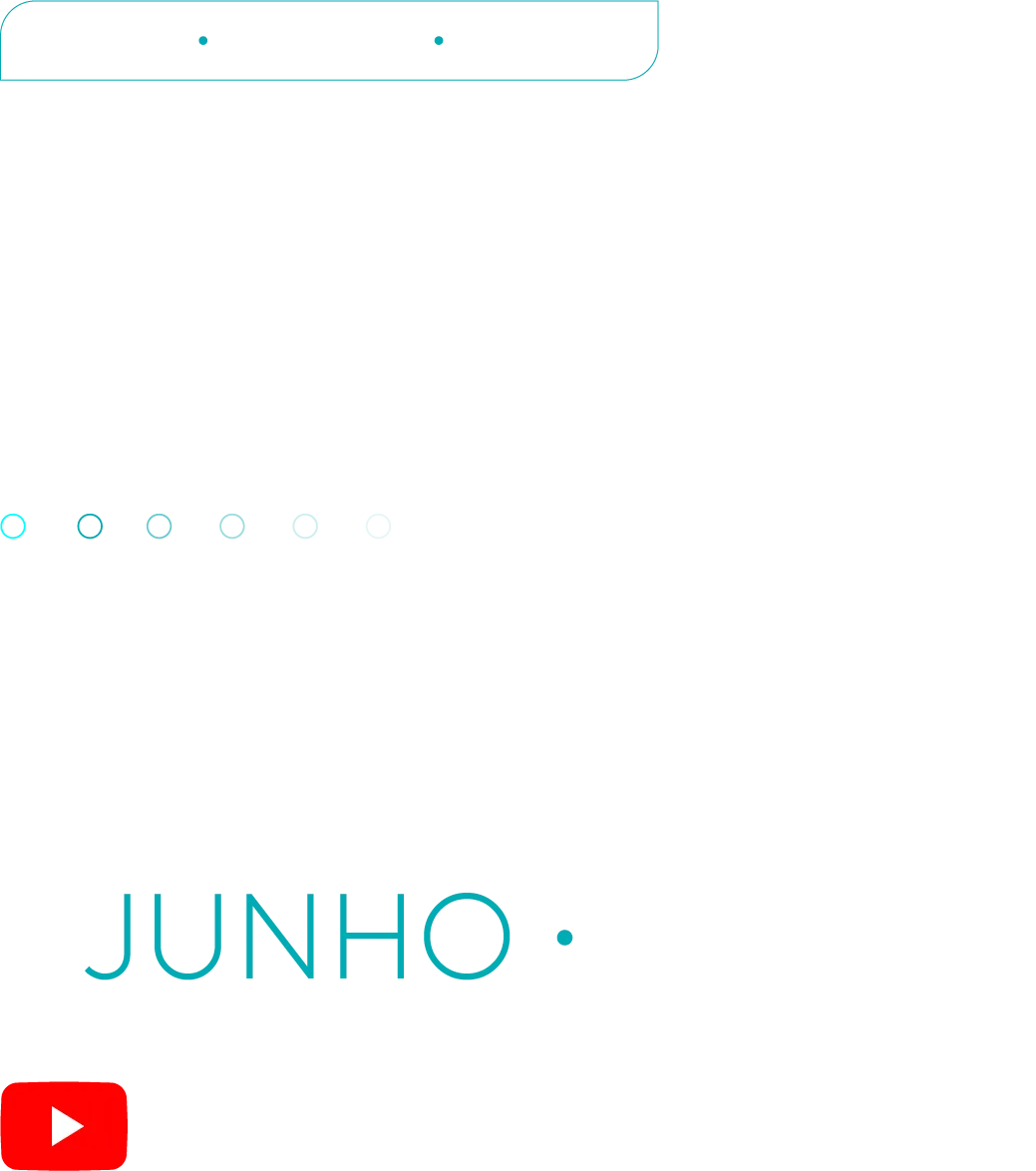 Um fundo branco com um botão de reprodução vermelho.